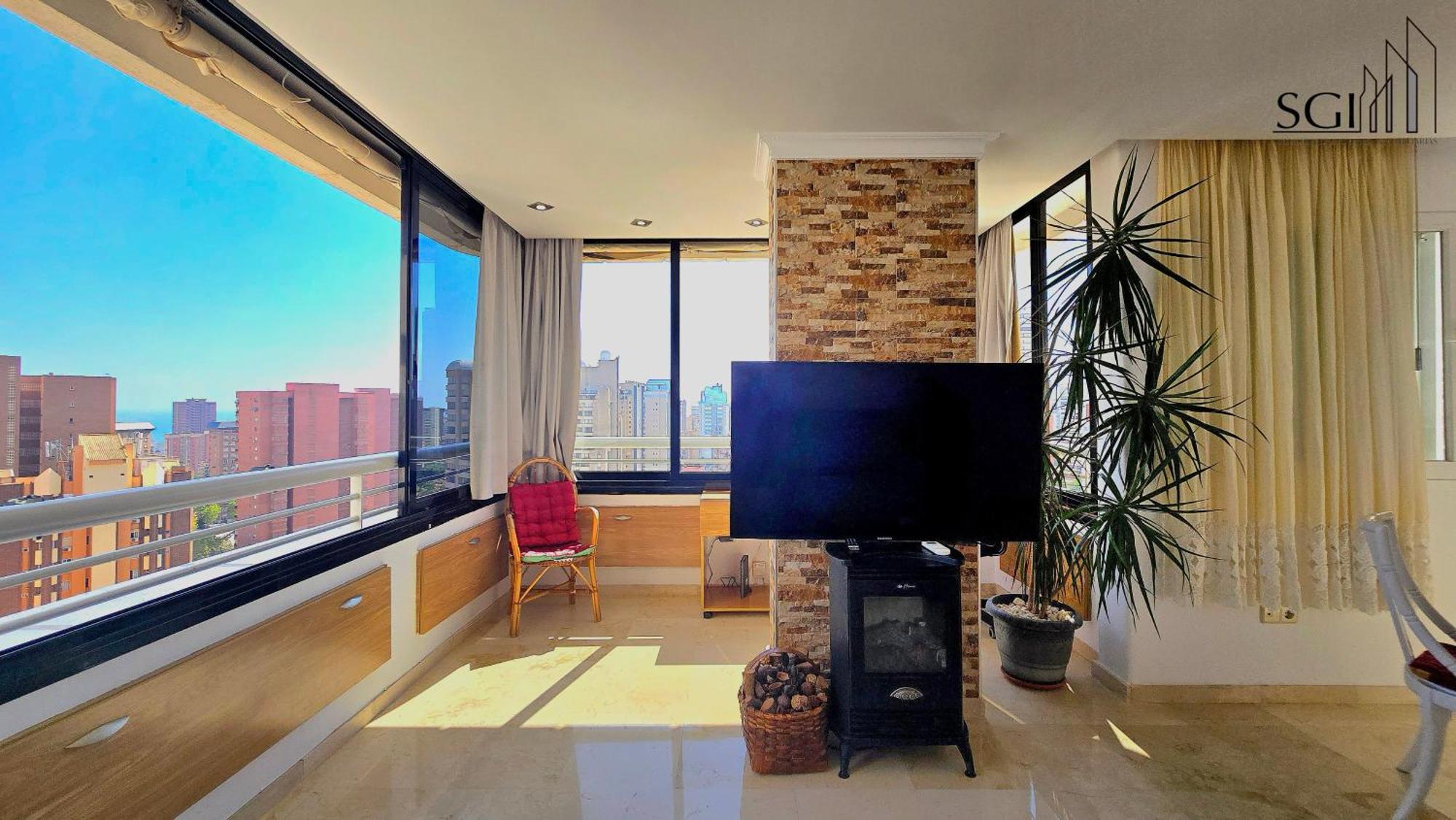 Precioso Apartamento Con Vistas Al Mar Benidorm Bagian luar foto